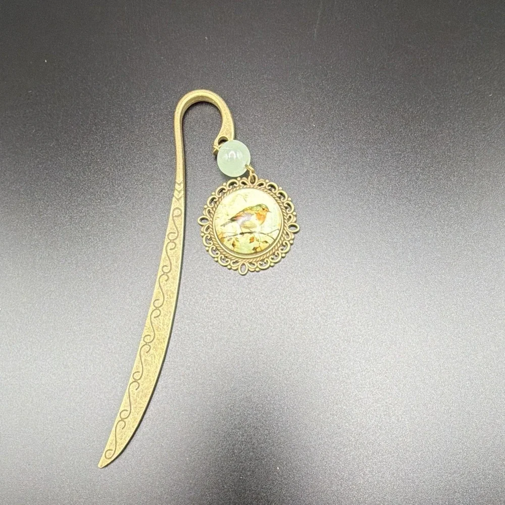 Metal Bird Bookmark Decorative Charm Pendant Rectangle Gold Tone